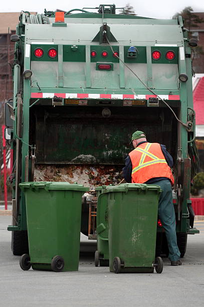 Best Construction Debris Removal  in Newington, VA